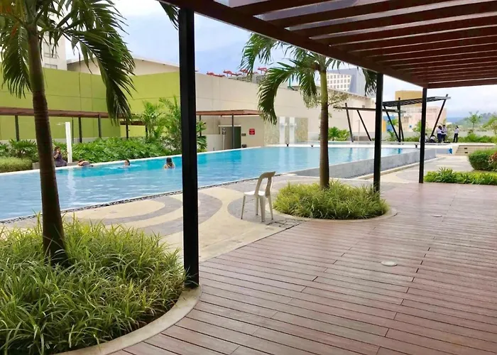 Centrio Tower Studio Unit 19-03